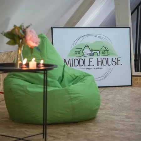 Middlehouse 3* Brașov