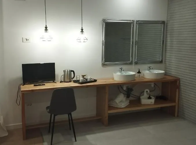 Middlehouse Gæstehus 3*