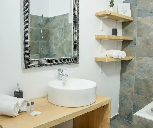 Affittacamere Middlehouse 3*