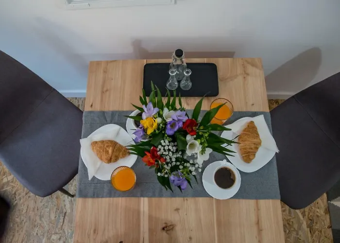 Middlehouse Gæstehus 3*