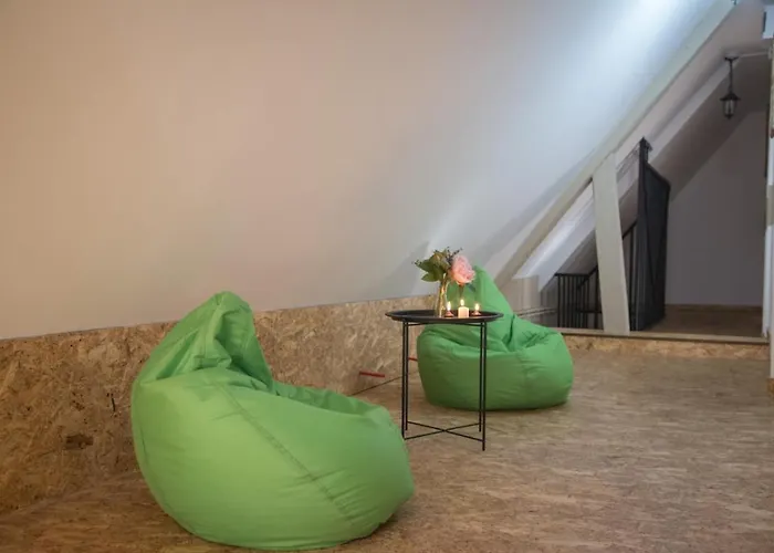 Middlehouse Pensiune