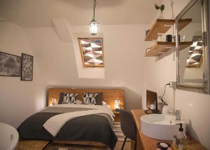 Middlehouse Gæstehus 3*