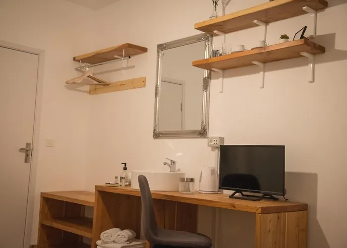 Middlehouse Affittacamere